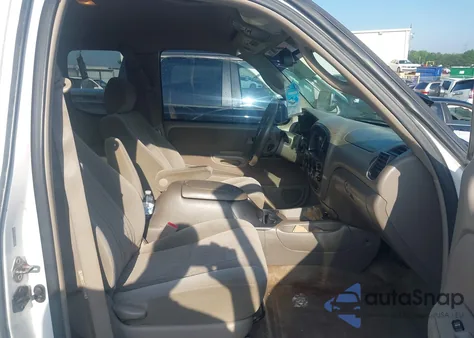 2006 Toyota Tundra Sr5 V8 from USA, damaged, VIN 5TBRT34156S472258